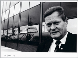 Theo Dekker als havendirecteur in 1994