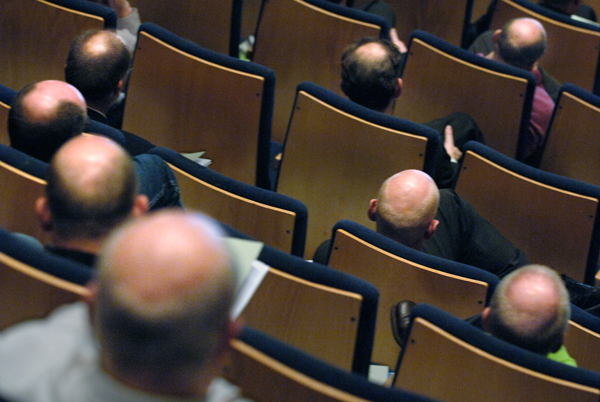 Bij de helft van de mannen van 50 jaar komt alopecia androgenetica voor. Beeld: Marcel van den Bergh, HH