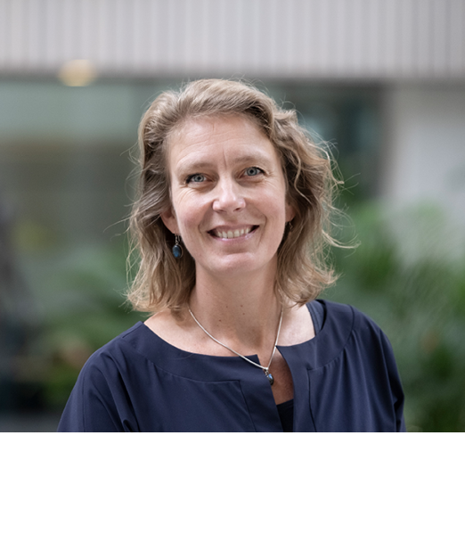 Tessa Kouwenhoven is bedrijfsarts in het Erasmus MC. Ze gelooft heilig in preventie door invloed op zowel het individu als diens (werk)omgeving en ontwikkelde een gezond­heidsprogramma in spelvorm dat medewerkers fit moet houden.