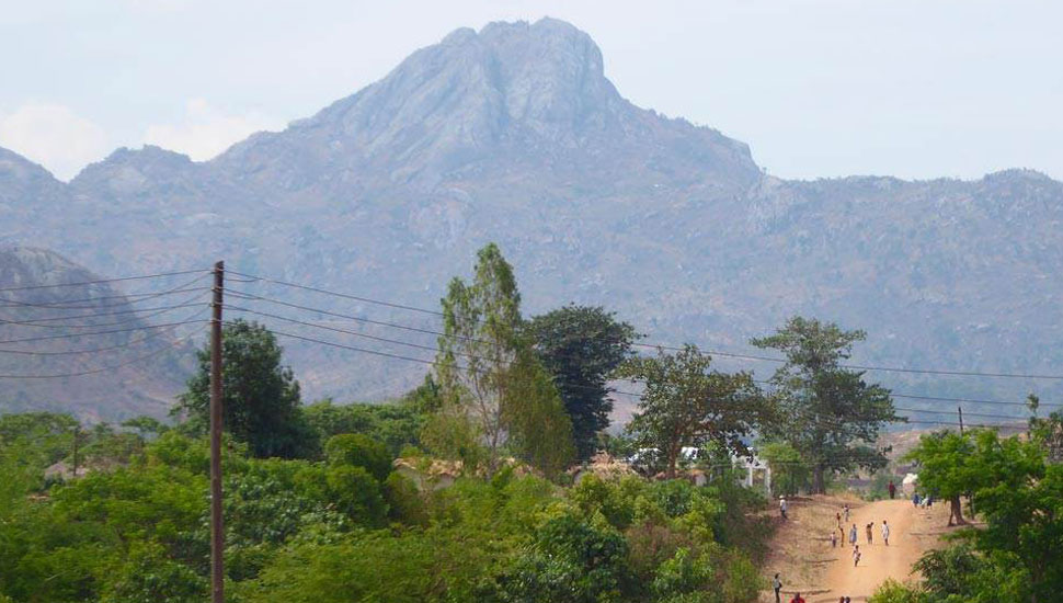 Nkhoma is een klein plaatsje ten zuidoosten van Malawi’s hoofdstad Lilongwe. - Schelto Kruijff