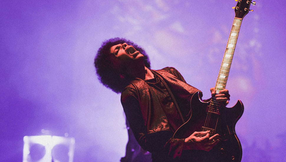 Getty images. De Amerikaanse zanger Prince stierf in 2016 aan de gevolgen van een ‘onopzettelijke’ overdosis van het opiaat fentanyl. Hij gebruikte de pijnstiller vermoedelijk vanwege de chronische pijn aan zijn heup.