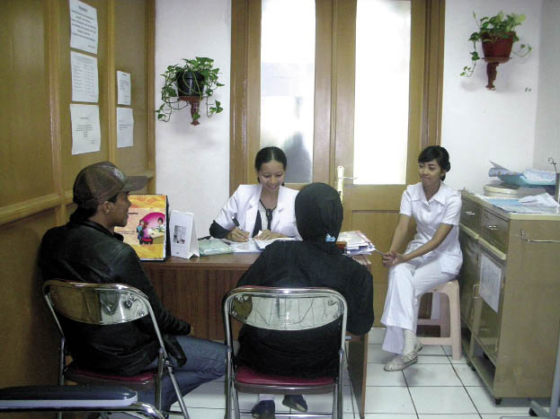 Hiv-spreekuur in het Hasan Sadikin hospital in Bandung, West-Java. beeld: auteur